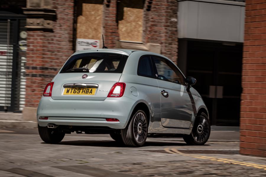  Fiat 500 Hybrid Launch Edition (312) 2020 года  (UK) (фото 24 из 40)